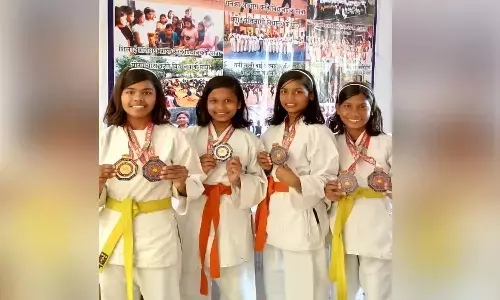 राष्ट्रीय गतका ओपन प्रतियोगिता: डुमेश्वरी ने गोल्ड मेडल जीतकर बेमेतरा का नाम किया रोशन