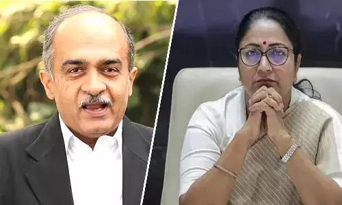 Delhi CM deserves the Nobel Prize - Prashant Bhushan