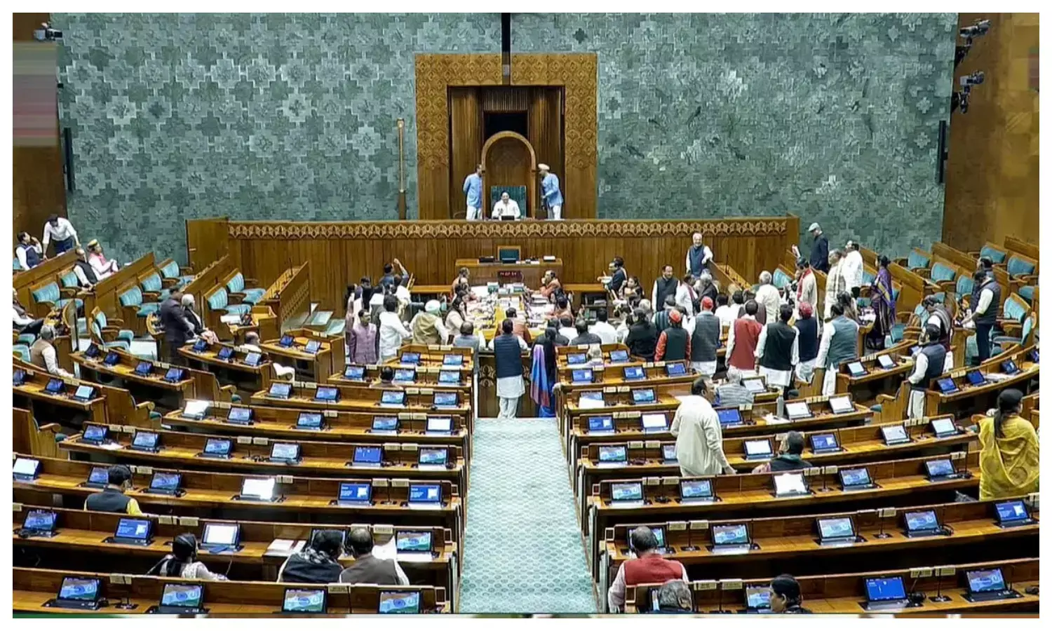 लोकसभा में आज SIR और चुनाव सुधारों पर होगी चर्चा, राहुल गांधी समेत 10 विपक्षी नेता लेंगे हिस्सा लोकसभा में आज SIR और चुनाव सुधारों पर होगी चर्चा, राहुल गांधी समेत 10 विपक्षी नेता लेंगे हिस्सा