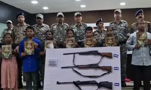 नक्सल मोर्चे पर एक और बड़ी सफलता : गढ़चिरौली में 11 नक्सलियों ने किया समर्पण, इन पर था 82 लाख रुपये का ईनाम