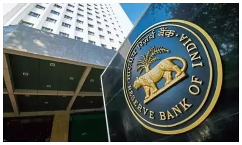 RBI ने मनमानी पर लगाई रोक, कहा बैंक तुरंत ग्राहकों तक पहुंचाएं रेपो रेट में कटौती का लाभ