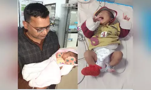 रेलवे स्टेशन में मिली नवजात बच्ची : जिला प्रशासन ने सुरक्षित कोरबा दत्तक संस्थान  पहुंचाया