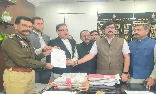 भाजपाई पहुंचे एसपी ऑफिस : भाजपाई पहुंचे एसपी ऑफिस :