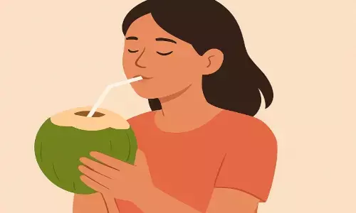 नारियल पानी नारियल पानी