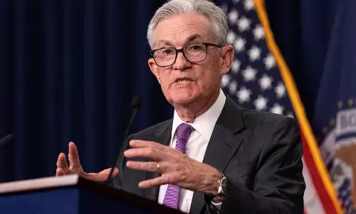 फेडरल रिजर्व ने लगातार तीसरी बार की नीतिगत ब्याज दर में 0.25% की कटौती फेडरल रिजर्व ने लगातार तीसरी बार की नीतिगत ब्याज दर में 0.25% की कटौती