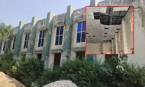 3 करोड़ की लागत से बना भवन उद्घाटन से पहले ही जर्जर, दरवाज़े-खिड़कियां चोरी