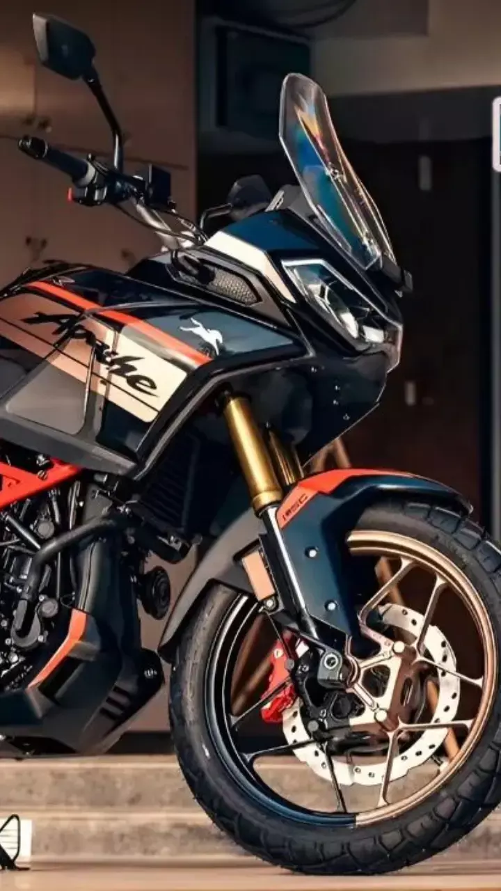 “लॉन्च हुआ Apache RTX 300 Celebration Edition : पावर और नए फीचर्स का जबरदस्त कॉम्बो!” “लॉन्च हुआ Apache RTX 300 Celebration Edition : पावर और नए फीचर्स का जबरदस्त कॉम्बो!”