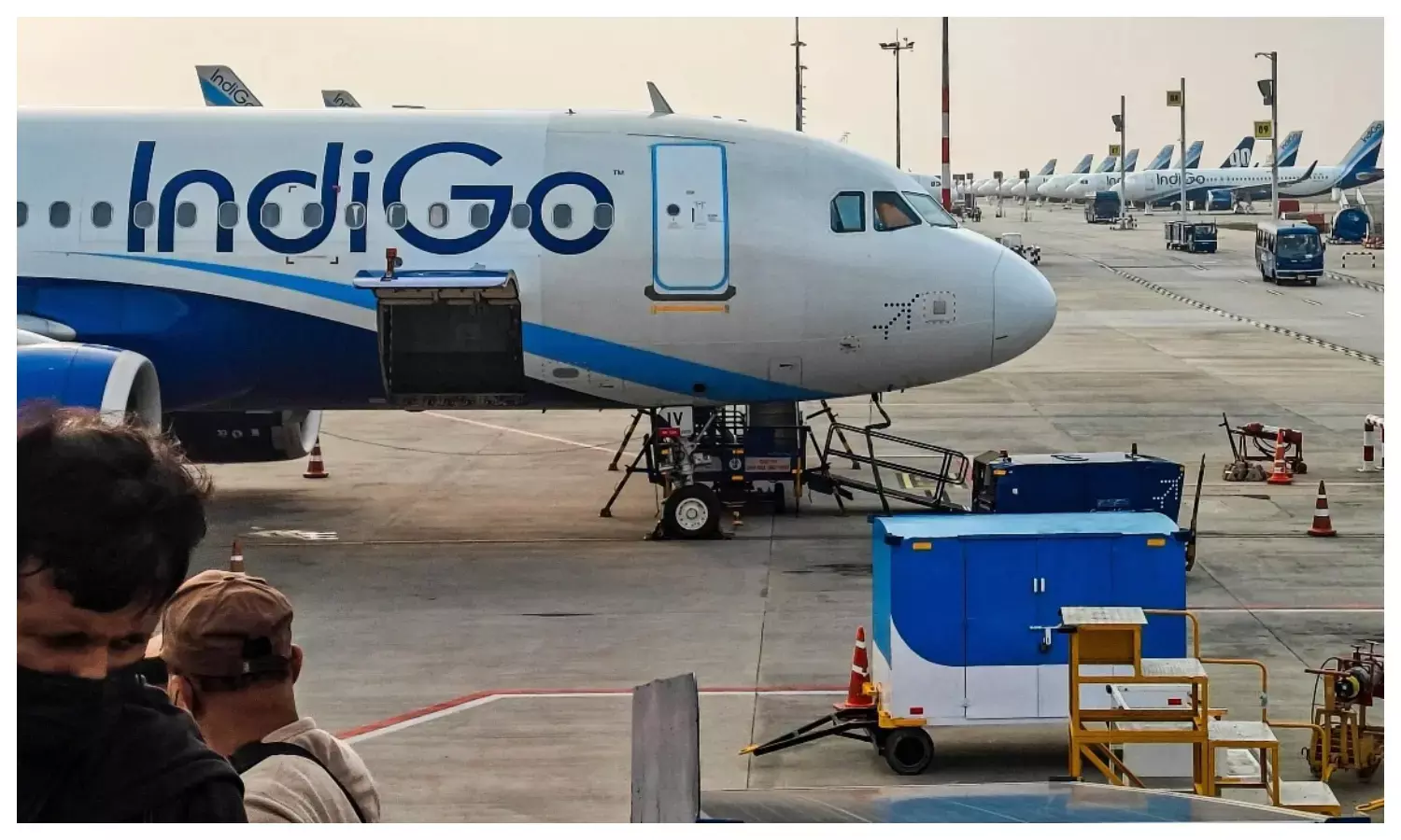 उड़ानें रद्द होने से बढ़ीं टिकटों की कीमतें, इंटरनेशनल रूट्स पर 2 से 3 गुना हुआ हवाई किराया उड़ानें रद्द होने से बढ़ीं टिकटों की कीमतें, इंटरनेशनल रूट्स पर 2 से 3 गुना हुआ हवाई किराया