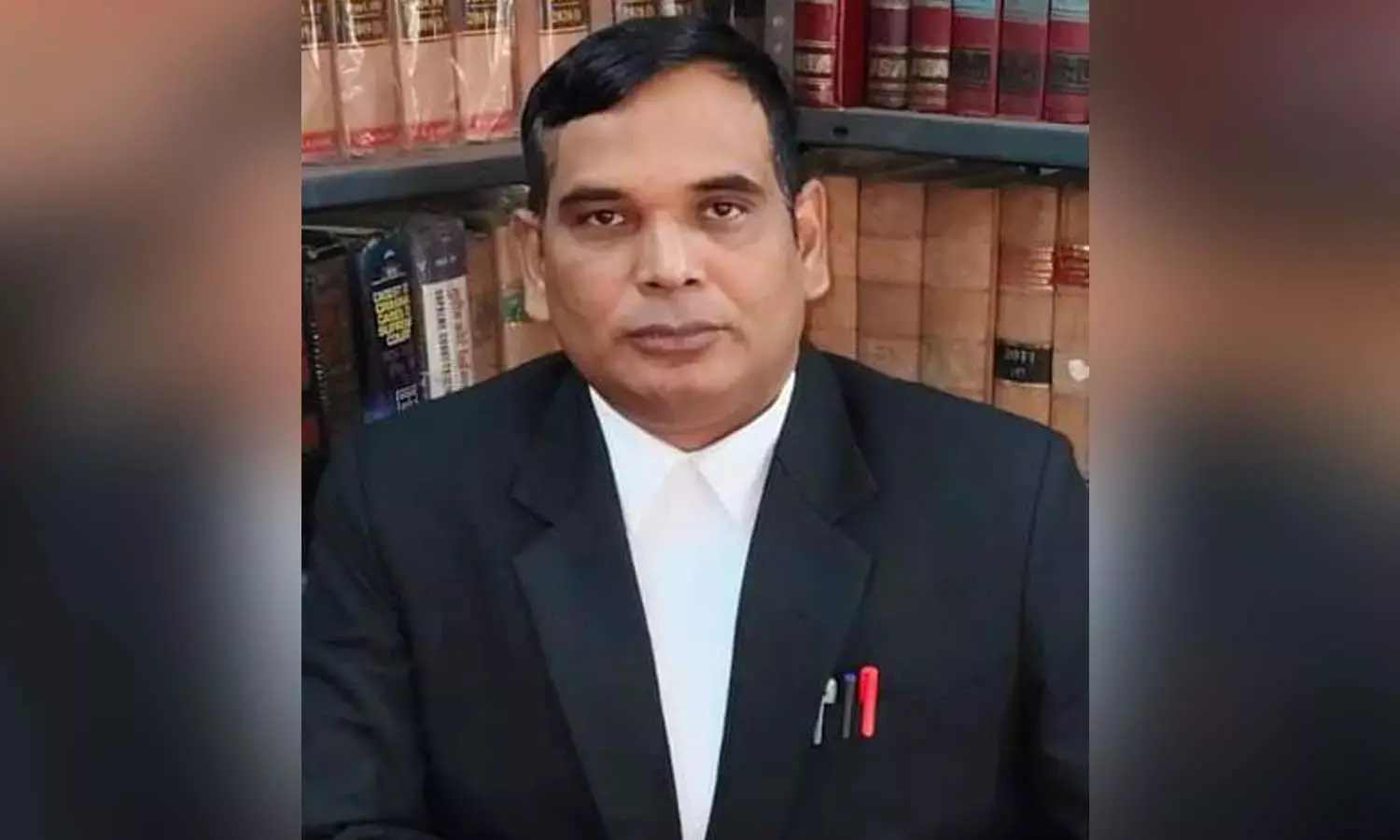 स्टेट बार काउंसिल ऑफ छत्तीसगढ़ के सदस्य शत्रुहन साहू ने वकील पर हुए हमले की निंदा की स्टेट बार काउंसिल ऑफ छत्तीसगढ़ के सदस्य शत्रुहन साहू ने वकील पर हुए हमले की निंदा की