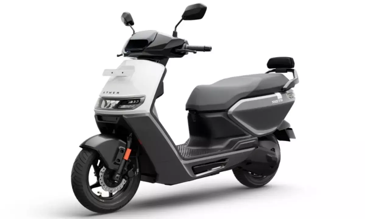 Family Electric Scooter Ather-rizta-sales-cross-2-lakh-unit