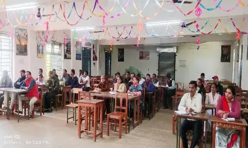 डाइट बेमेतरा में ब्लूप्रिंट प्रशिक्षण : डीआरजी व्याख्याता ने कहा- बच्चों के साथ हमेशा मित्रवत व्यवहार करें