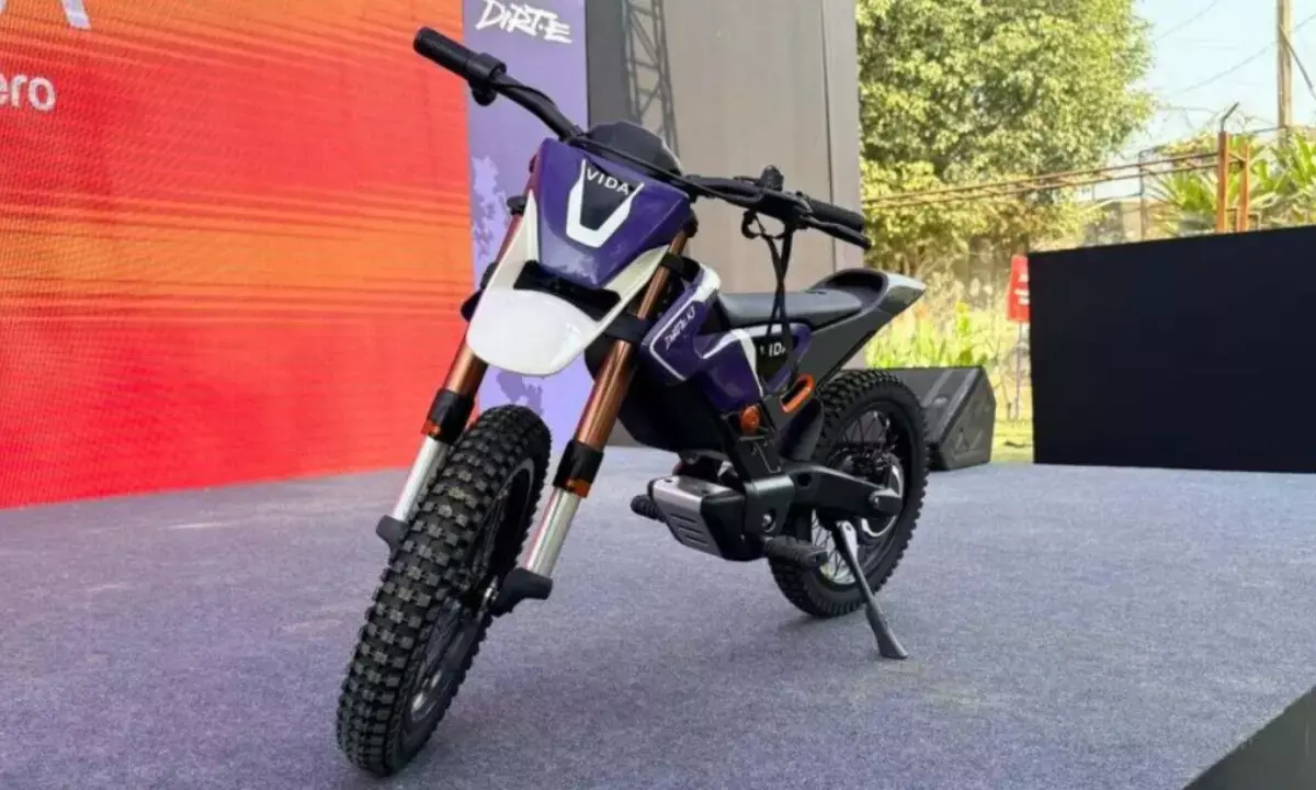 हीरो ने छोटे राइडर्स के लिए लॉन्च की ई-बाइक, फुल चार्ज पर 3 घंटे तक दौड़ा पाएंगे हीरो ने छोटे राइडर्स के लिए लॉन्च की ई-बाइक, फुल चार्ज पर 3 घंटे तक दौड़ा पाएंगे