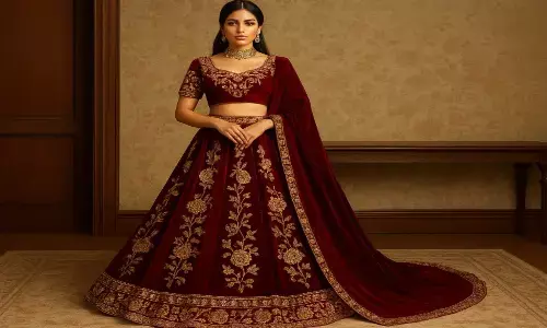 वेलवेट लहंगा वेलवेट लहंगा