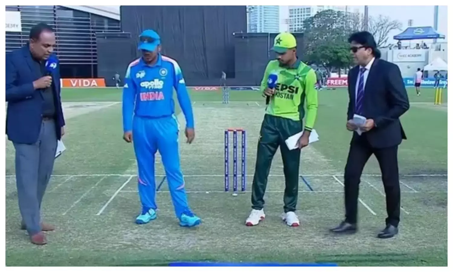 india u-19 vs pakistan u-19 no handshake policy