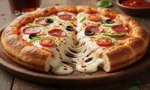 how to make bread cheese burst pizza recipe at home