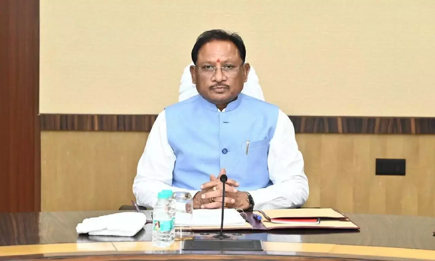 34 नक्सलियों ने डाले हथियार : सीएम साय बोले- शांति- विश्वास और उज्ज्वल भविष्य का प्रदेश बनाना सरकार का अटल संकल्प 34 नक्सलियों ने डाले हथियार : सीएम साय बोले- शांति- विश्वास और उज्ज्वल भविष्य का प्रदेश बनाना सरकार का अटल संकल्प