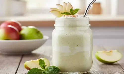 how to make apple smoothie at home