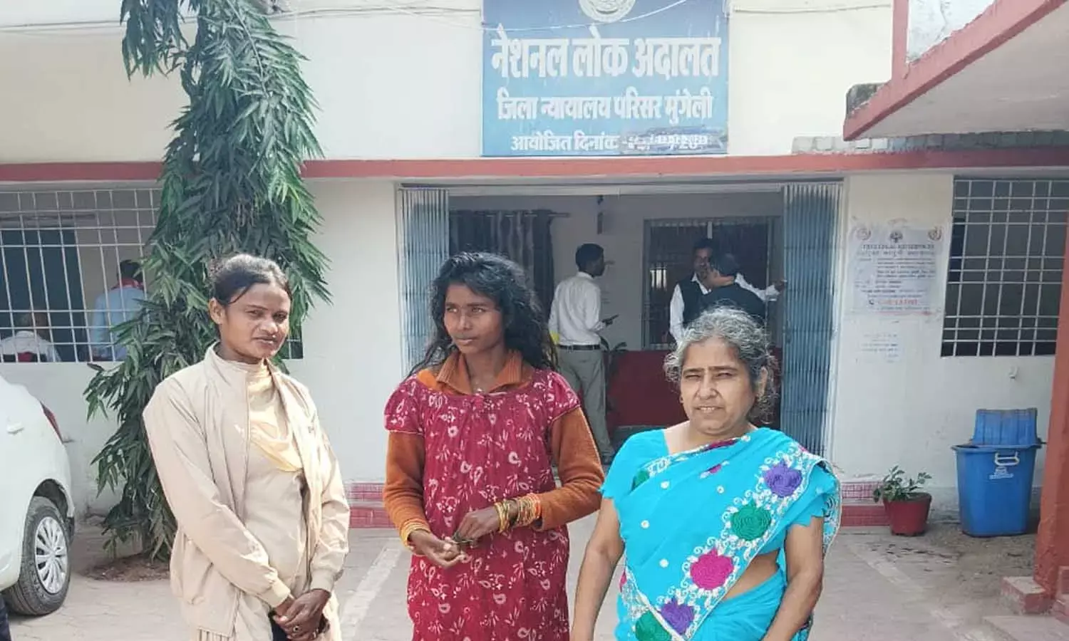 सड़कों पर भटक रही विक्षिप्त युवती को पहुंचाया गया मानसिक उपचार केंद्र