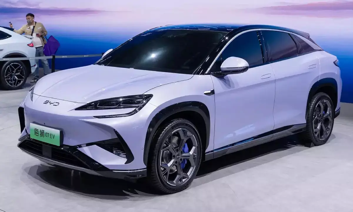 कंपनी सील 08 और सीलियन 08 को लाने की कर रही तैयारी, 2026 में होगी दोनों की एंट्री