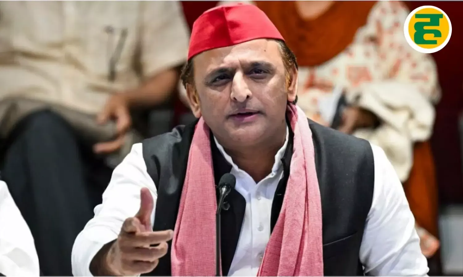 वंदे मातरम के बहाने जनहित के मुद्दों को दबा रही है भाजपा सरकार - अखिलेश यादव वंदे मातरम के बहाने जनहित के मुद्दों को दबा रही है भाजपा सरकार - अखिलेश यादव