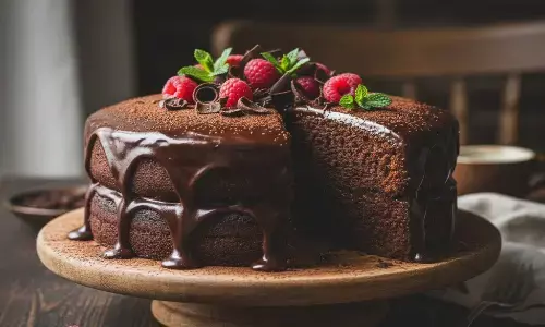 how to make eggless chocolate cake