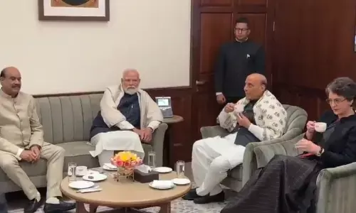 Parliament Winter Session PM Modi Priyanka Gandhi Video Om Birla Tea Party Parliament Rajnath Singh