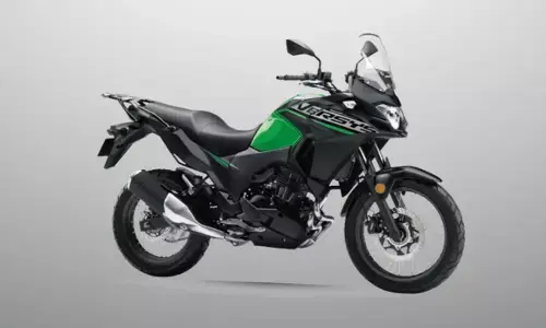 kawasaki-versysx-300-offered-with discount check details