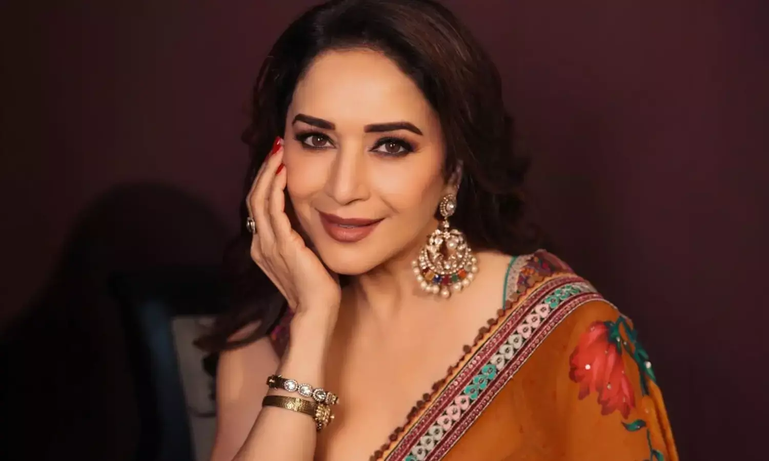 माधुरी दीक्षित ने बॉलीवुड इंडस्ट्री में बॉडी शेमिंग झेलने का किया खुलासा।