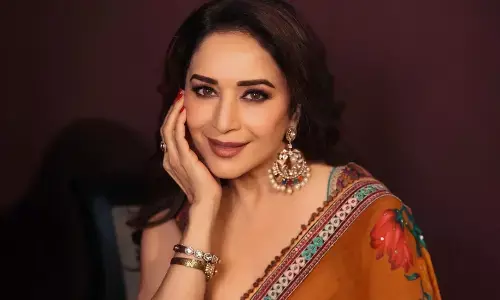 माधुरी दीक्षित ने बॉलीवुड इंडस्ट्री में बॉडी शेमिंग झेलने का किया खुलासा।