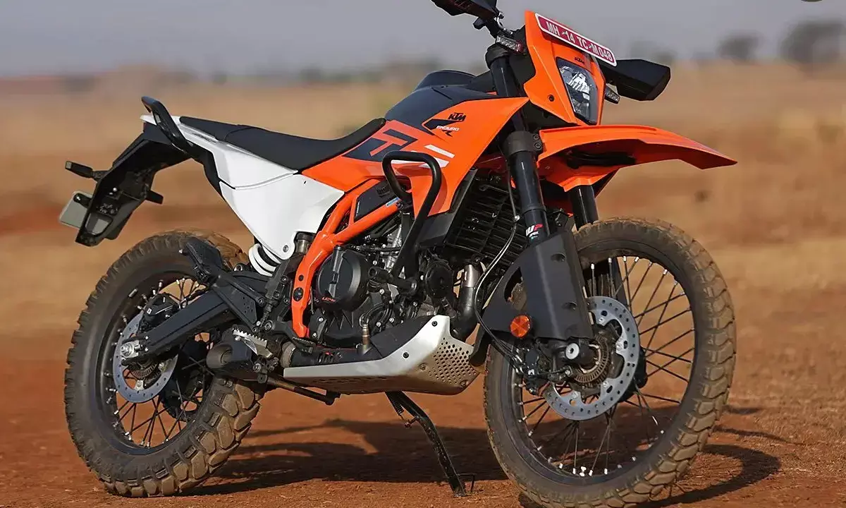 कंपनी की इन 4 मोटरसाइकिल के साइड स्टैंड में आई खराबी, यहां चेक कर लो इन सभी के नाम