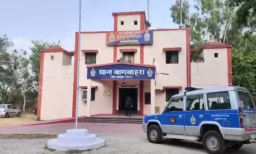 किसान उठाईगिरी का शिकार : बोर कराने के लिए निकाल थे बैंक से पैसे, बदमाशों ने डिग्गी से किया 2.65 लाख पार