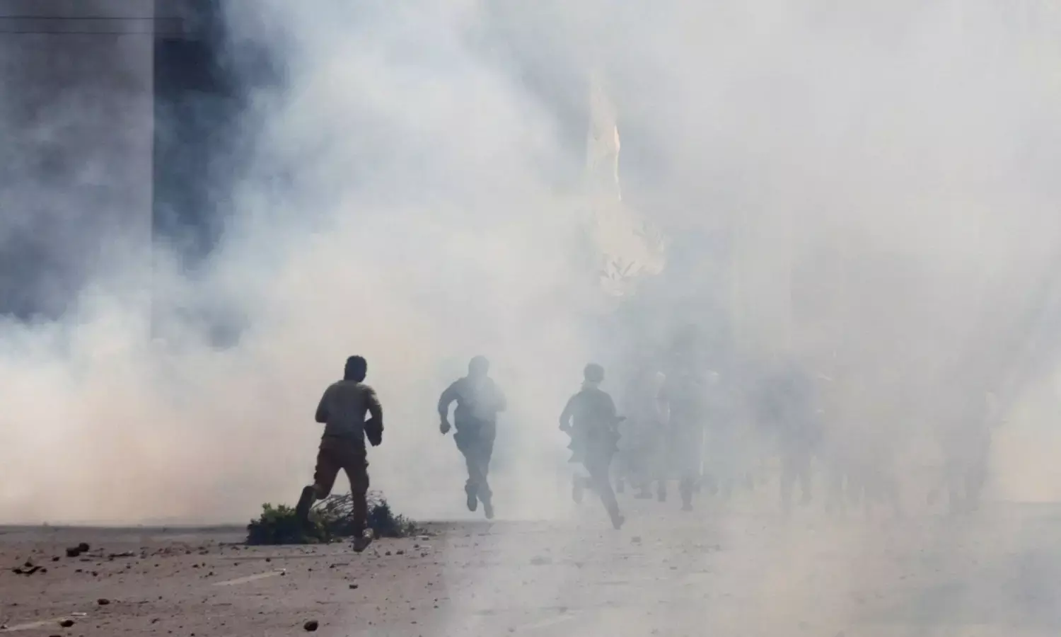 Bangladesh Dhaka crude bomb blast