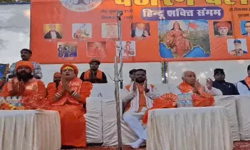 हिसार में चर्च के सामने गूंजी हनुमान चालीसा, फतेहाबाद में उत्सव में भारी हंगामा