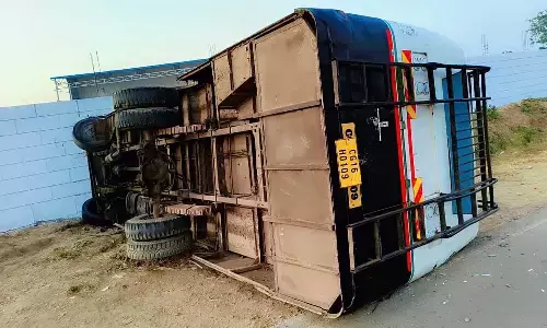 कोटा मार्ग पर बड़ा सड़क हादसा