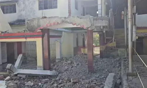 मंदिर में पूजा करने गई महिला की मौत : सर पर निर्माणाधीन मंदिर की बीम गिरने से गई जान, जांच में जुटी पुलिस