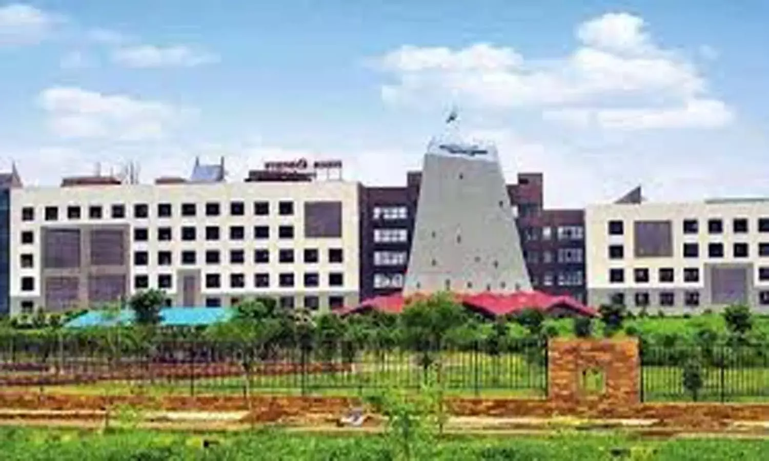 व्याख्याता पदोन्नति के लिए बीएड अनिवार्य : ब्रिज कोर्स के लिए अड़े डीएलएड शिक्षक व्याख्याता पदोन्नति के लिए बीएड अनिवार्य : ब्रिज कोर्स के लिए अड़े डीएलएड शिक्षक