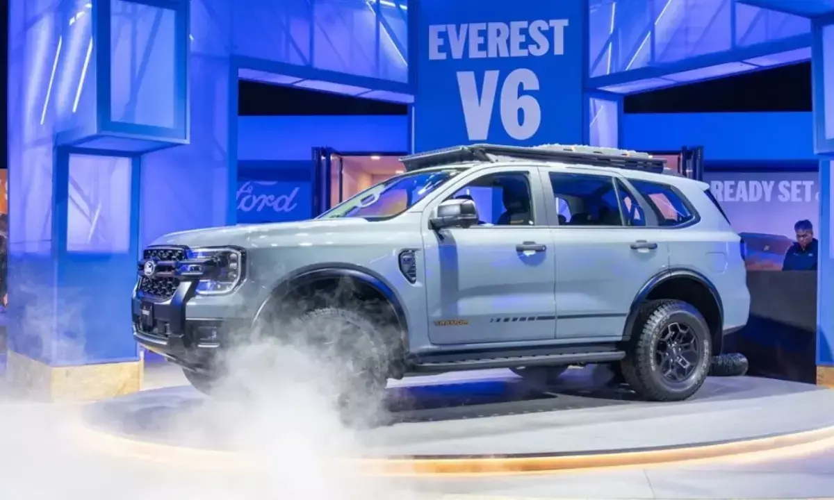 Ford Endeavour-tremor-debuts in UAE for-extreme-offroading