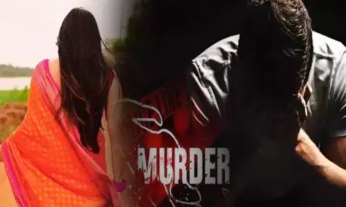 In Greater Noida a husband killed his wife and then committed suicide