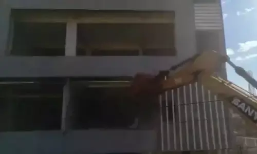 Satta King Azad Khan Illegal Hotel Demolition