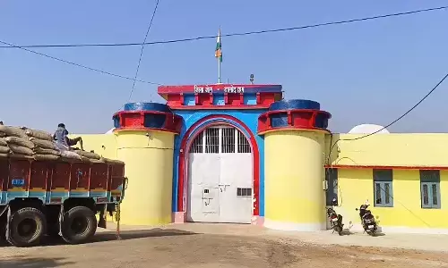 जेल में मोबाइल मिलने से मचा हड़कंप