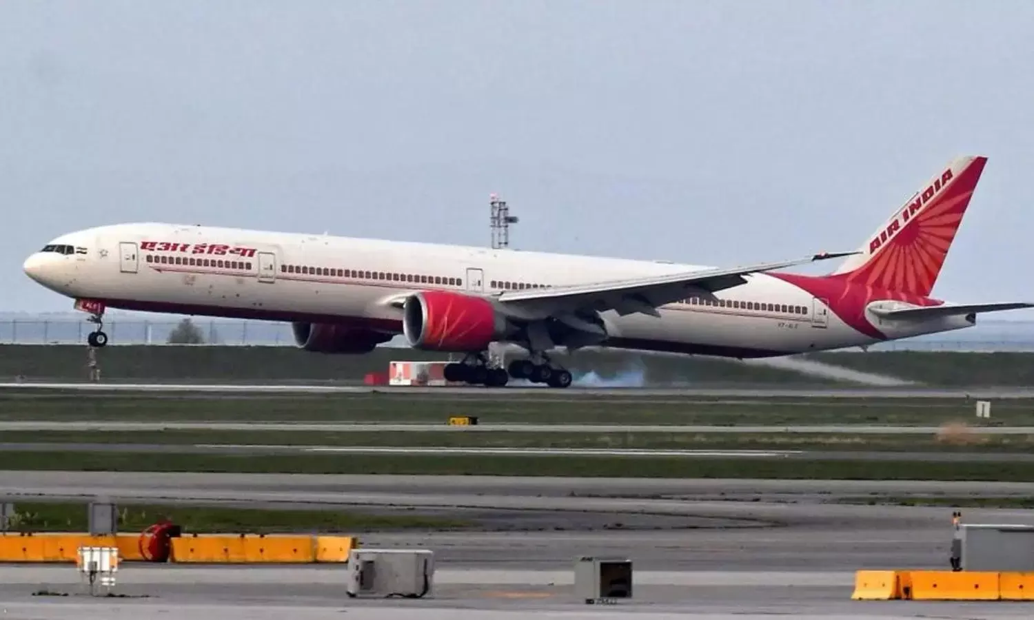 DGCA Show Cause Notice air india pilots delhi tokyo flights