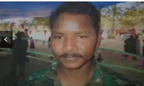 तेलंगाना में बड़ा नक्सली सरेंडर : बटालियन 1 का इंचार्ज बारसे देवा के साथ 40 नक्सली DGP के सामने डालेंगे हथियार