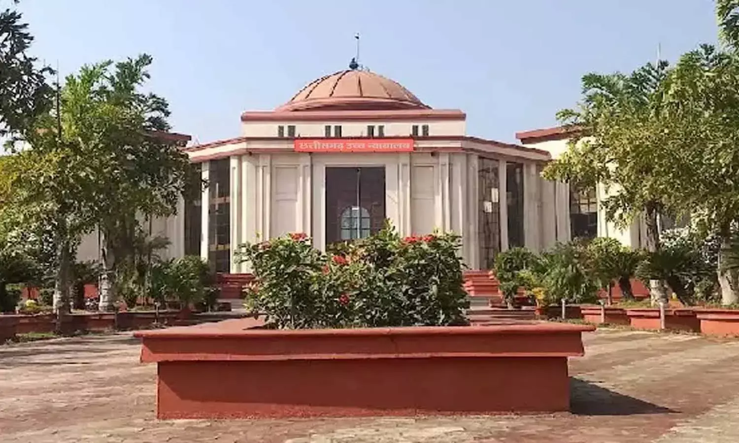 पटवारी से राजस्व निरीक्षक पदोन्नति पर हाईकोर्ट का बड़ा फैसला पटवारी से राजस्व निरीक्षक पदोन्नति पर हाईकोर्ट का बड़ा फैसला