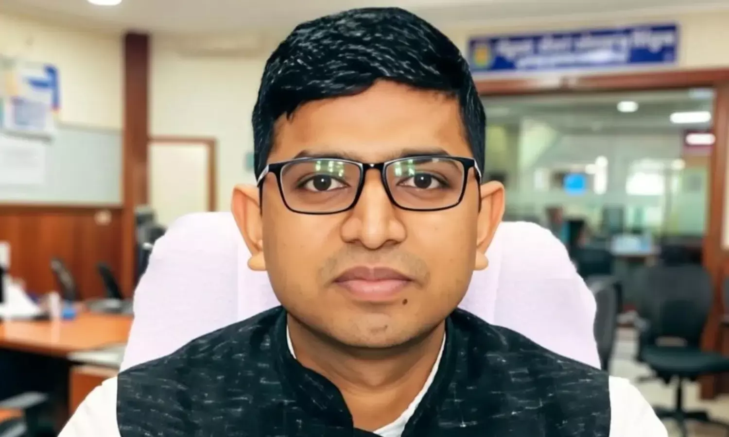 Indore Municipal Corporation Commissioner Kshitij Singhal Indore Municipal Corporation Commissioner Kshitij Singhal