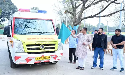 MLA ने शुरू की वेंटीलेटर एम्बुलेंस सेवा : विधायक रिकेश सेन बोले- भिलाइयंस को किफायती दरों में मिलेगी स्वास्थ्य सेवाएं