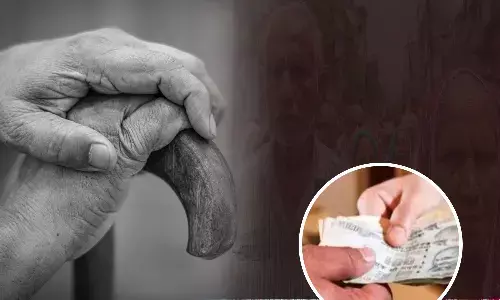 The PF pensions of more than 1,000 people have been stopped in Noida