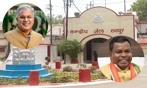 भूपेश पहुंचे जेल : पूर्व आबकारी मंत्री कवासी लखमा से की मुलाकात, बोले- बीजेपी के लोग सच कह रहे, निर्दोष को एक साल से रखा है बंद