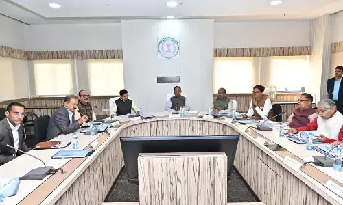 सीएम ने प्रस्तुत किया 15 वर्षीय विकास विज़न : उच्चस्तरीय बैठक में बोले- बिलासपुर बनेगा छत्तीसगढ़ का अगला ग्रोथ इंजन