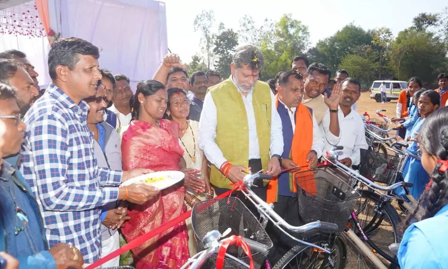 भाजपा प्रदेशाध्यक्ष किरण देव भाजपा प्रदेशाध्यक्ष किरण देव