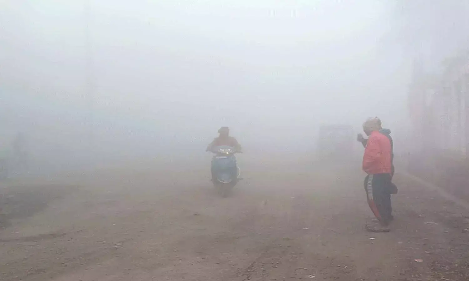 जनवरी की ठंड ने तोड़ा पिछले 15 सालों का रिकॉर्ड : सरगुजा में न्यूनतम पारा 3.3 डिग्री, दिनभर चलती रही शीतलहर जनवरी की ठंड ने तोड़ा पिछले 15 सालों का रिकॉर्ड : सरगुजा में न्यूनतम पारा 3.3 डिग्री, दिनभर चलती रही शीतलहर